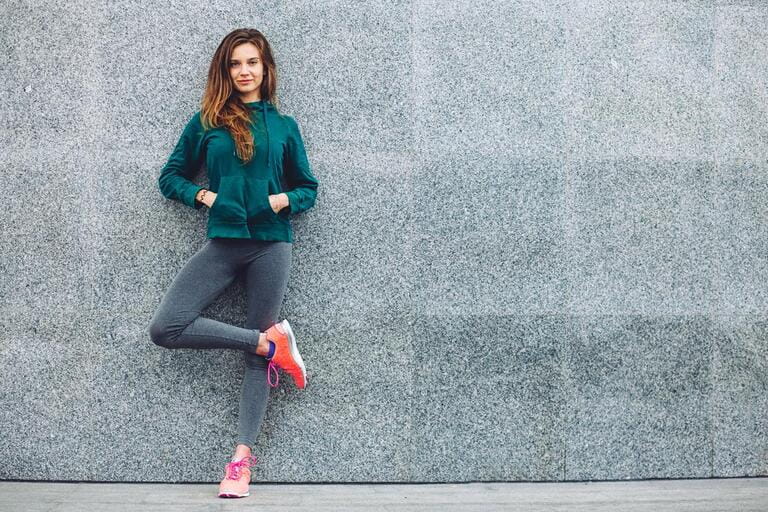 Sport fashion girl sport exercise yoga on the street outdoor sports, urban style Sport fashion girl sport exercise yoga on the street outdoor sports, urban style
